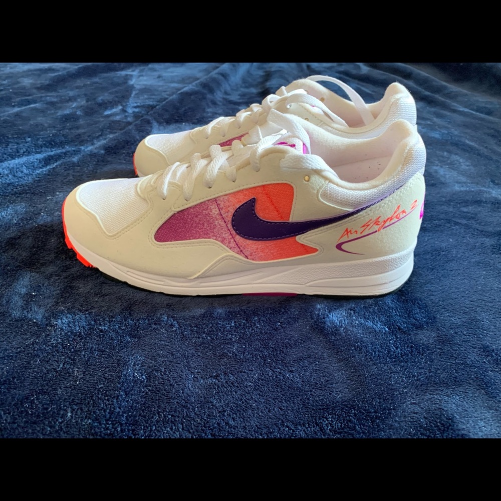 NIKE AIR SKYLON 2 (M) SZ 5.5 (W) 7